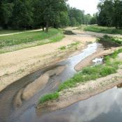 Naturnaher Abschnitt der Neiße im Muskauer Park © A. von Lührte